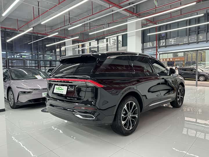 Lincoln Nautilus 2025 2025款 2.0T 四驱尊逸版