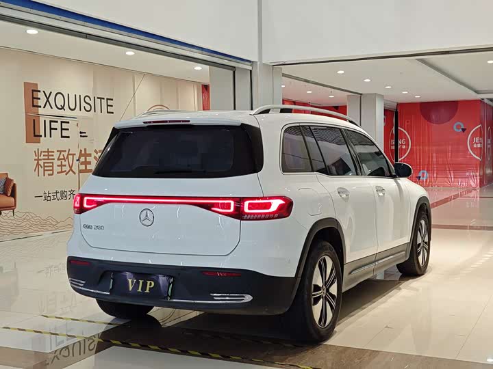 Mercedes-Benz EQB 2023 2023款 EQB 260
