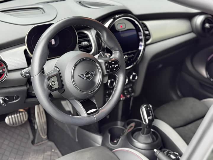 Mini Mini JCW 2022 2022款 改款 2.0T JOHN COOPER WORKS ALL-IN