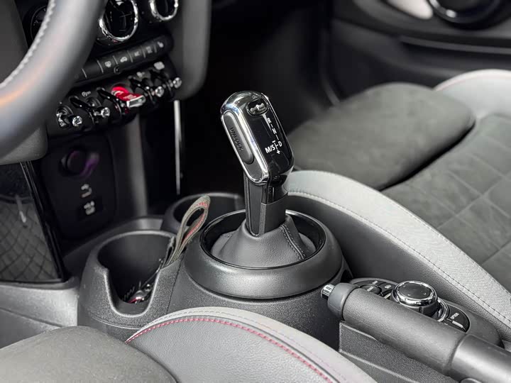 Mini Mini JCW 2022 2022款 改款 2.0T JOHN COOPER WORKS ALL-IN