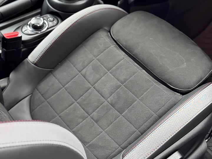 Mini Mini JCW 2022 2022款 改款 2.0T JOHN COOPER WORKS ALL-IN