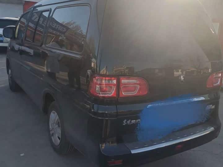 Dongfeng Forthing Lingzhi M5 2024 2024款 M5L 1.5T 手动舒适型 7座