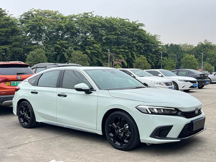 Honda Civic 2023 2023款 HATCHBACK 2.0L e:HEV 极曜版