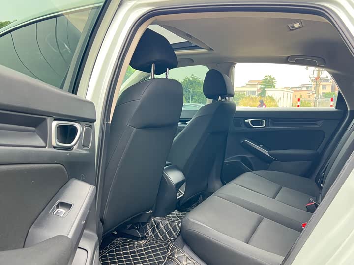 Honda Civic 2023 2023款 HATCHBACK 2.0L e:HEV 极曜版