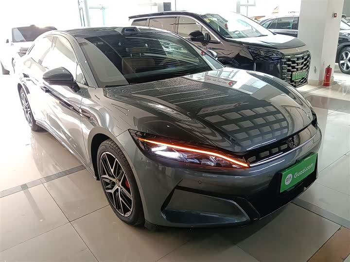 2025 BYD Han L