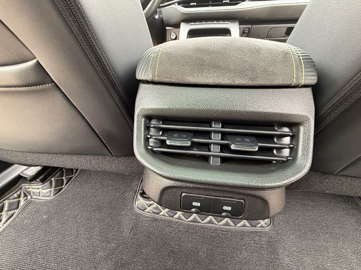 Haval H6S 2022 2022款 2.0T 两驱悦跑版