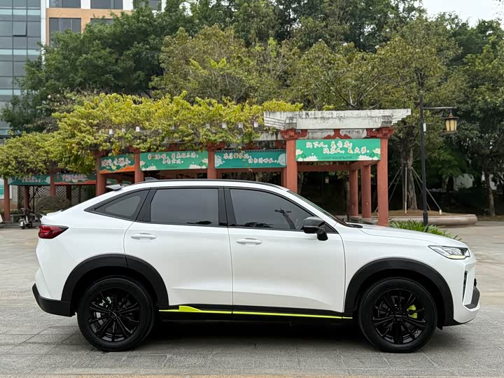 Haval H6S 2022 2022款 2.0T 两驱悦跑版