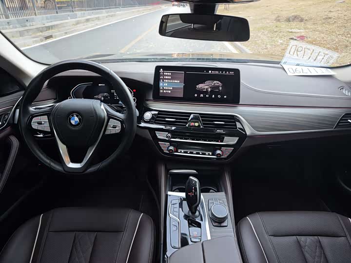 BMW 5 Series Hybrid 2022 2022款 535Le M运动套装