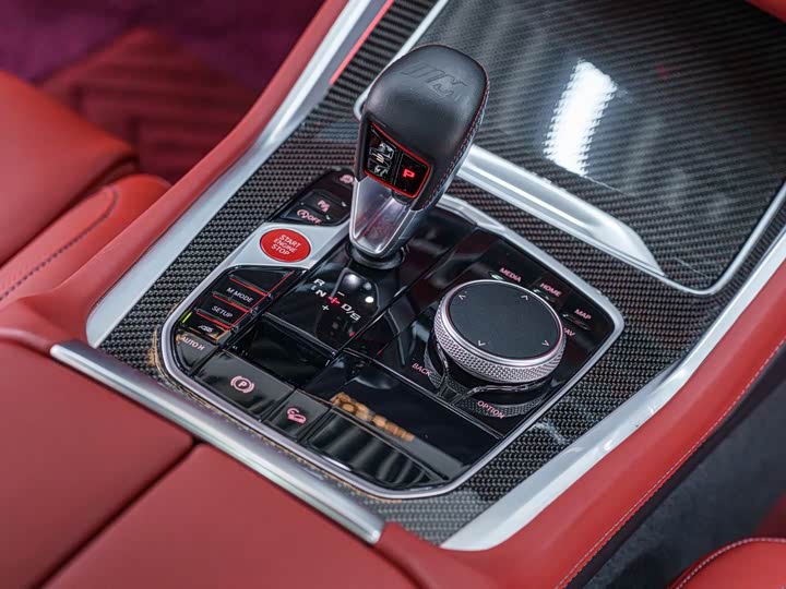 BMW X6 M 2023 2023款 X6 M 雷霆版