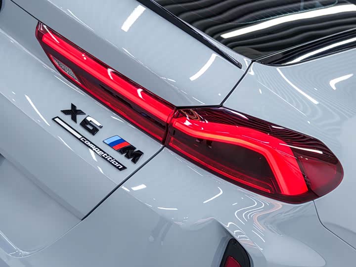 BMW X6 M 2023 2023款 X6 M 雷霆版