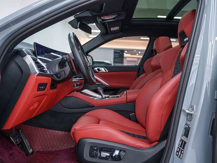 BMW X6 M 2023 2023款 X6 M 雷霆版