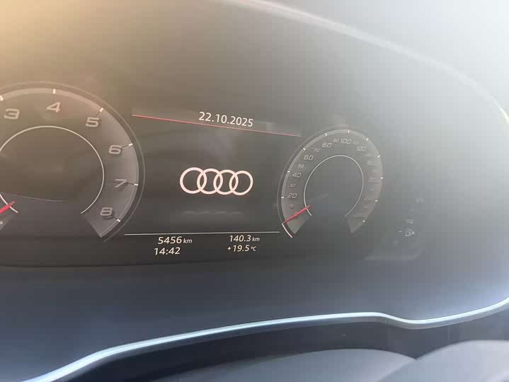 Audi Q3 2024 2024款 40 TFSI 时尚动感型