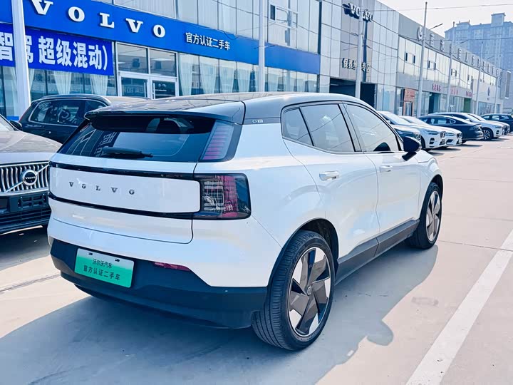 Volvo EX30 2025 2025款 后驱长续航版 Plus