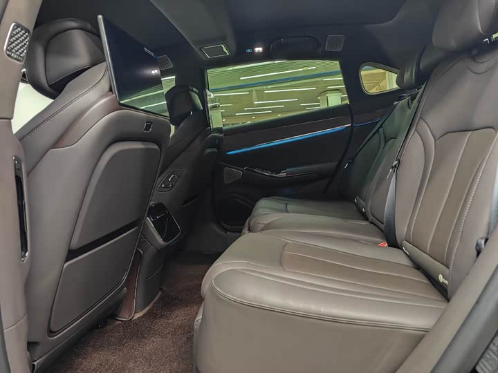 Denza Z9 2024 2024款 1100km 四驱Ultra版