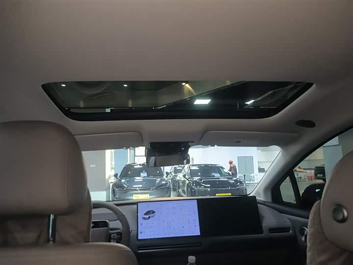 LiXiang i8 2025 2025款 标准版