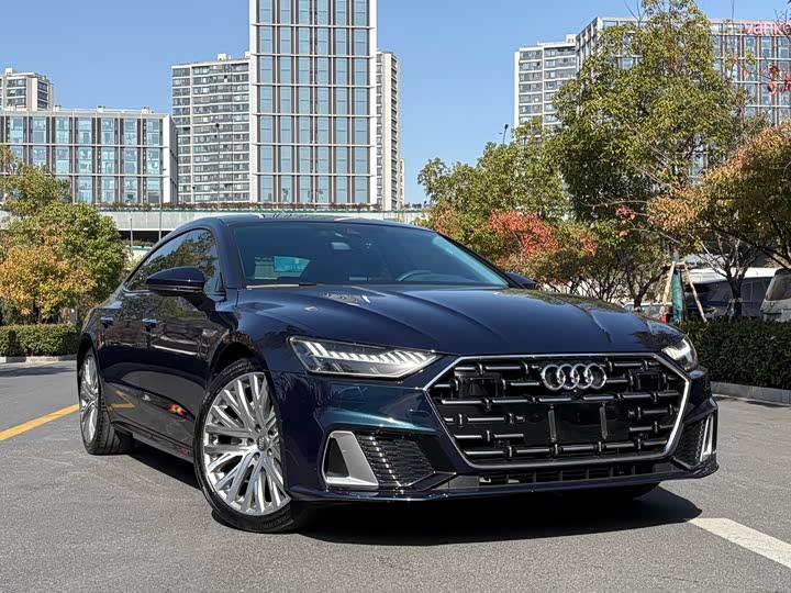 Audi A7L 2024 2024款 45TFSI S-line 筑梦型 流晶套装