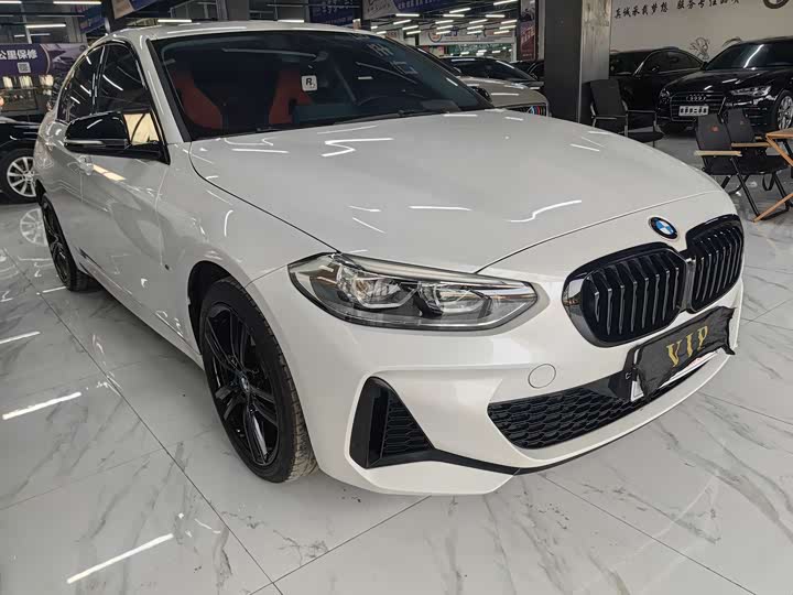 BMW 1 Series 2023 2023款 125i M运动曜夜版