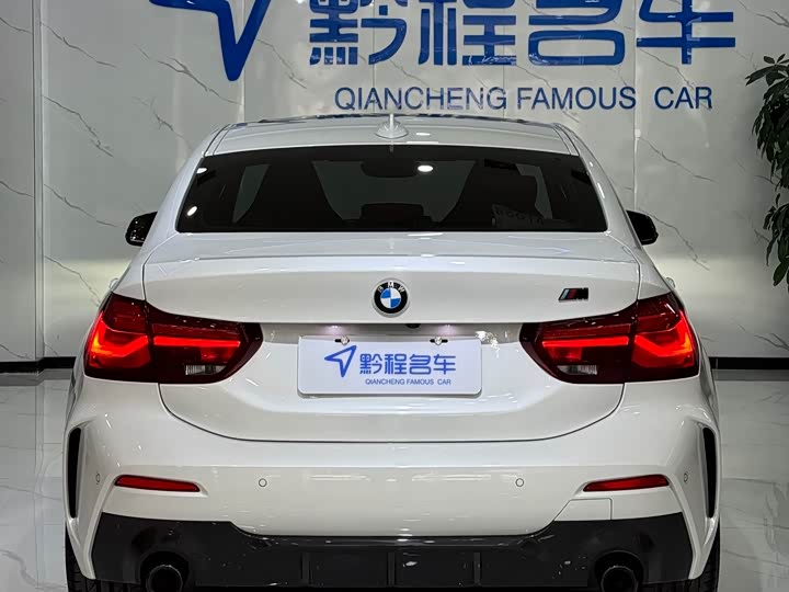 BMW 1 Series 2023 2023款 125i M运动曜夜版