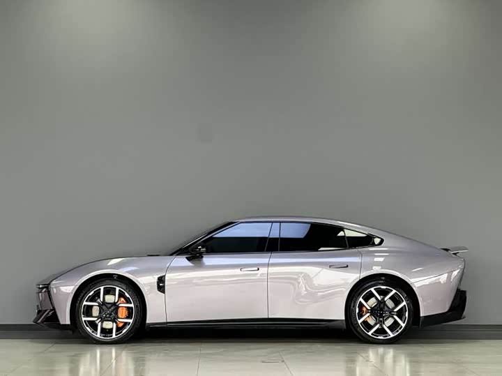 XPeng P7 2025 2025款 702 长续航 Ultra