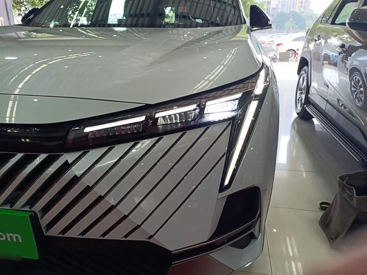 GAC Trumpchi Emkoo 2022 2022款 1.5T 超新星Pro版