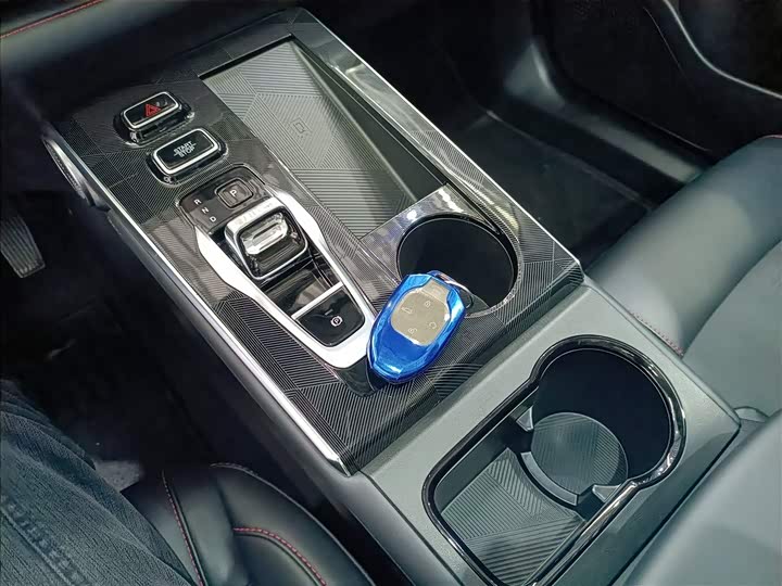 GAC Trumpchi Emkoo 2022 2022款 1.5T 超新星Pro版