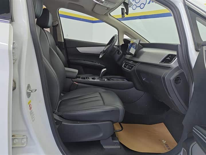 BYD Song Max 2021 2021款 升级版 1.5T 自动豪华型 7座