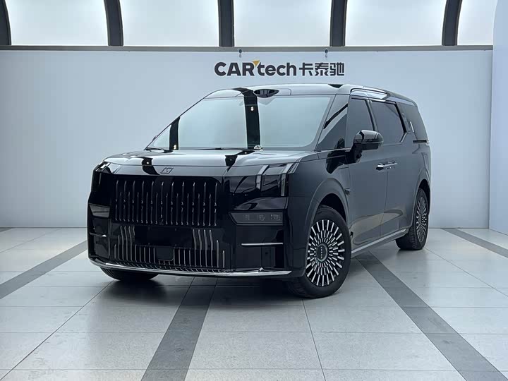 Zeekr 009 2024 2024款 七座过道版四驱 108kWh