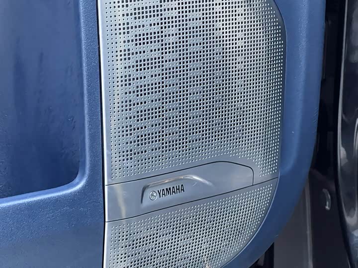 Zeekr 009 2024 2024款 七座过道版四驱 108kWh