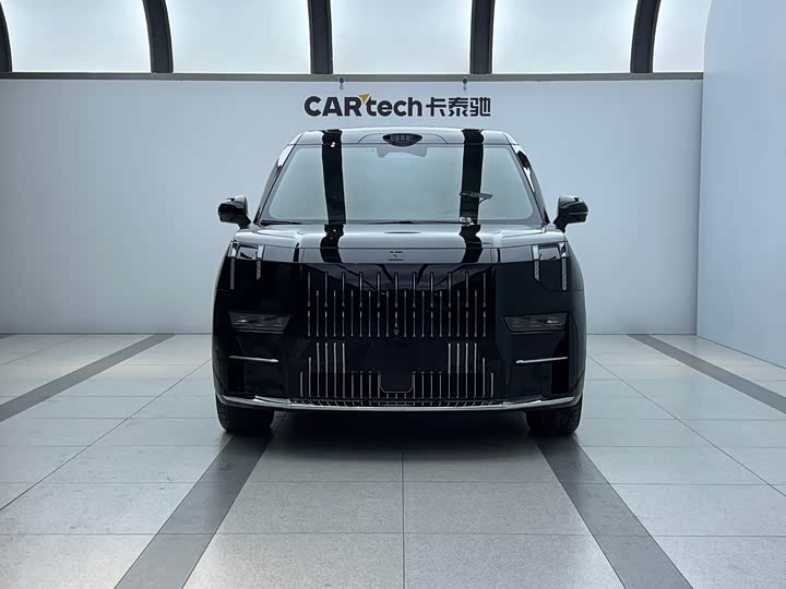 Zeekr 009 2024 2024款 七座过道版四驱 108kWh