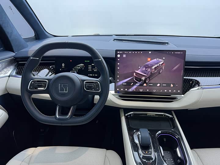 Zeekr 009 2024 2024款 七座过道版四驱 108kWh