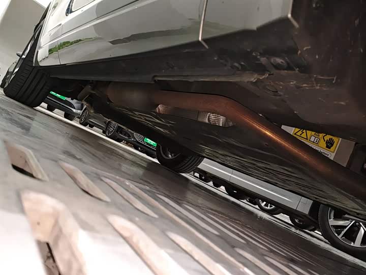 LiXiang One 2021 2021款 增程6座版