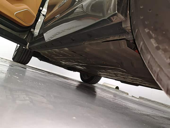 LiXiang One 2021 2021款 增程6座版