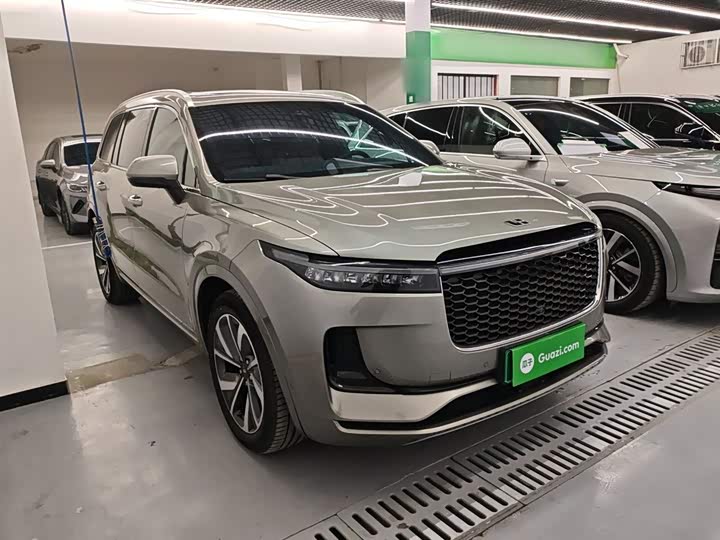 LiXiang One 2021 2021款 增程6座版