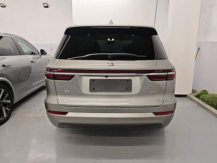 LiXiang One 2021 2021款 增程6座版