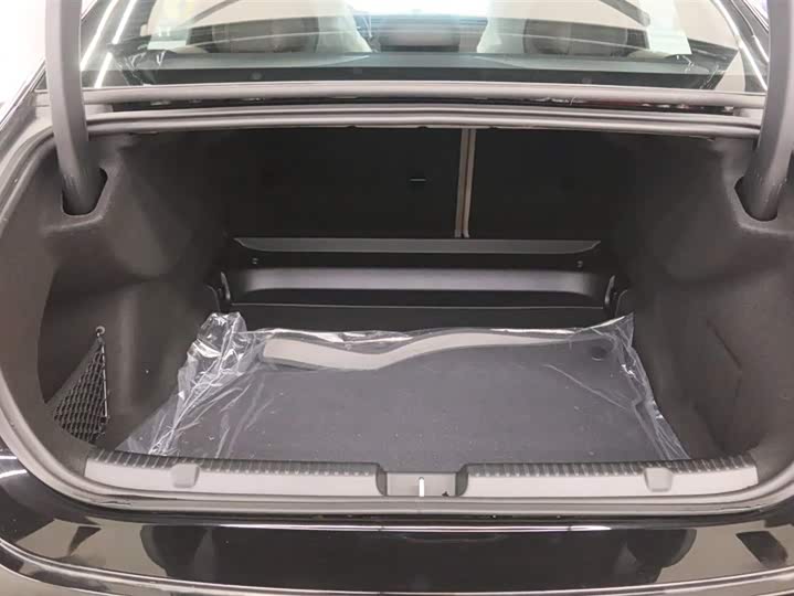 Mercedes-Benz EQE 2025 2025款 500 4MATIC 先锋版