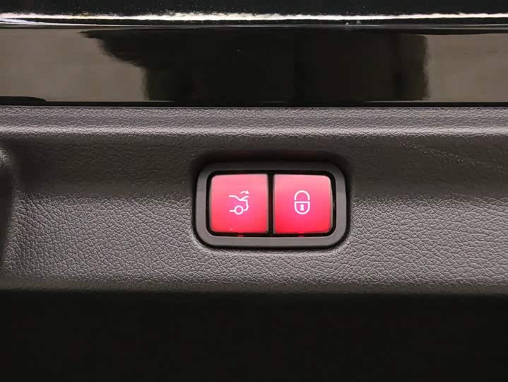 Mercedes-Benz EQE 2025 2025款 500 4MATIC 先锋版