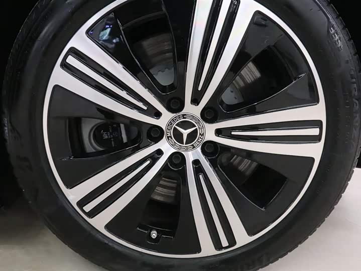 Mercedes-Benz EQE 2025 2025款 500 4MATIC 先锋版