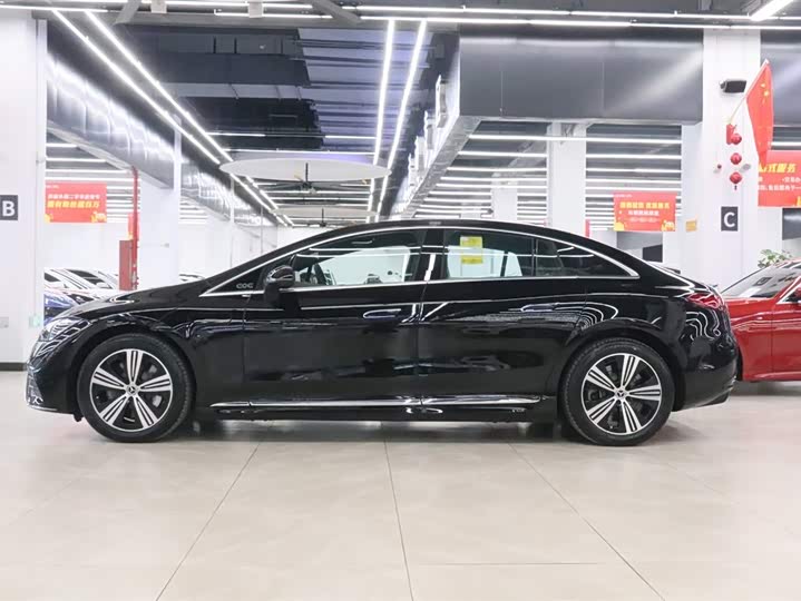 Mercedes-Benz EQE 2025 2025款 500 4MATIC 先锋版