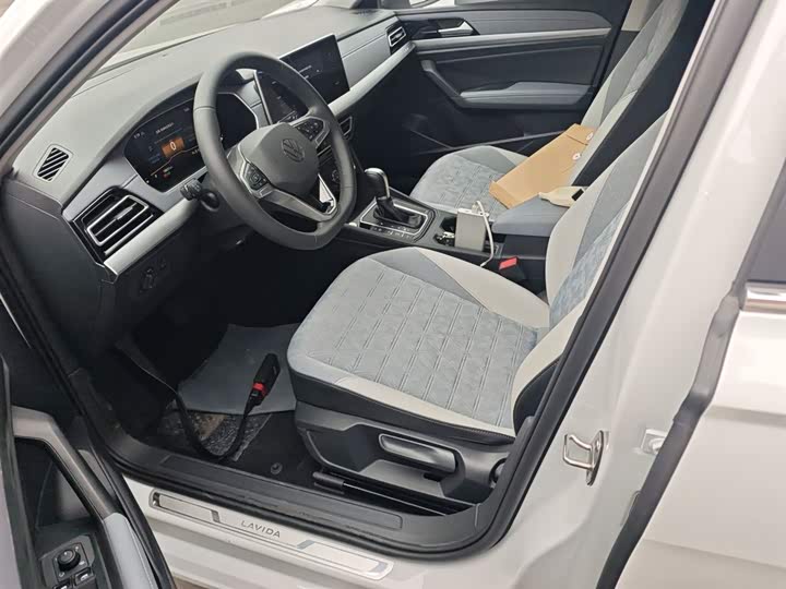 Volkswagen Lavida 2024 2024款 300TSI DSG满逸版