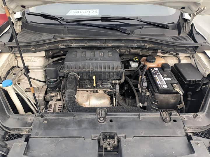 Roewe RX3 2021 2021款 PRO 1.6L 手动旗舰型