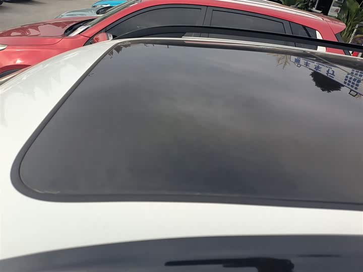 Roewe RX3 2021 2021款 PRO 1.6L 手动旗舰型