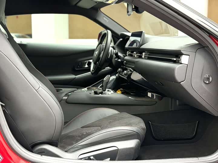 Toyota Supra 2021 2021款 GR SUPRA 3.0T 标准型