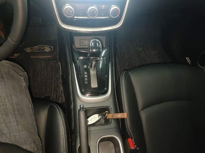 Nissan Tiida 2024 2024款 1.6L CVT智行版