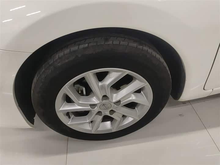 Nissan Tiida 2024 2024款 1.6L CVT智行版