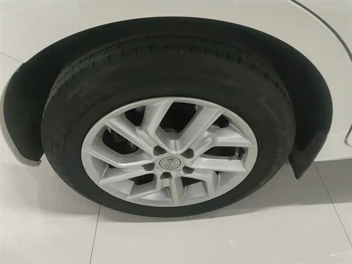 Nissan Tiida 2024 2024款 1.6L CVT智行版