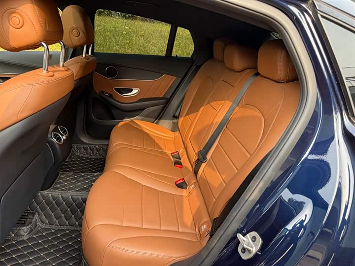 Mercedes-Benz GLC-Class Coupe 2023 2023款 改款 GLC 300 4MATIC 轿跑SUV