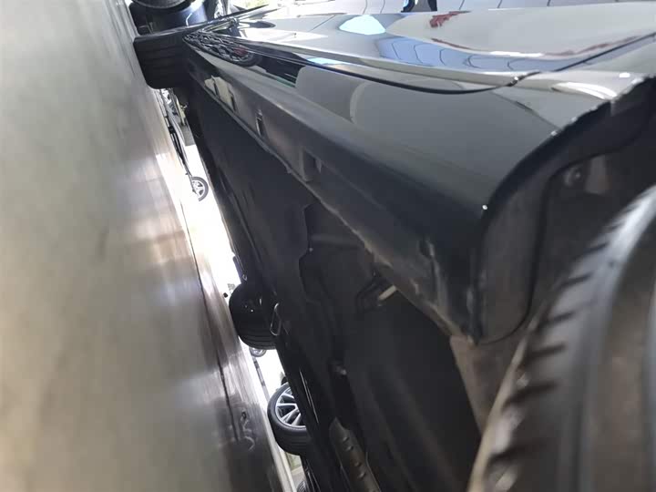 Hongqi H9 2024 2024款 2.0T 旗畅 私享风尚版