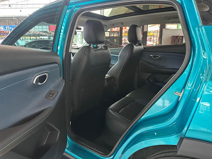 GAC Trumpchi GS3 2023 2023款 影速 270T 劲智版