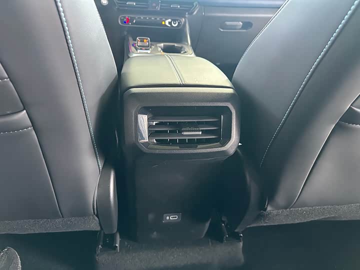 GAC Trumpchi GS3 2023 2023款 影速 270T 劲智版