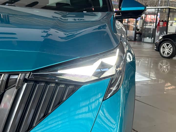 GAC Trumpchi GS3 2023 2023款 影速 270T 劲智版